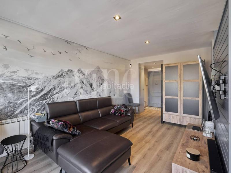 Foto d4cee015-1d1e-427f-8d24-118330a5b520. Duplex con riscaldamento parcheggio in Llívia