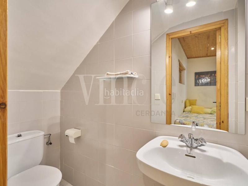 Foto b0351d40-f783-466b-aad6-ca64fc1f53ad. Casa adosada  en venta en Prats i Sansor