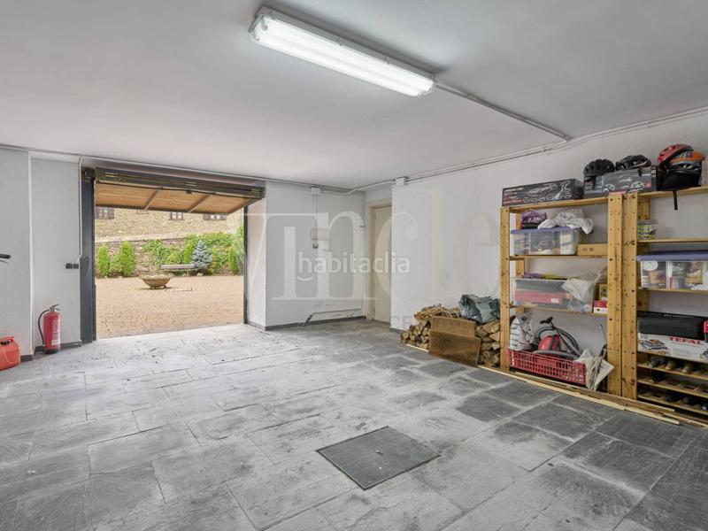 Foto 82083b95-4038-467a-8e87-fded639c1123. Casa adosada casa cantonera en venta en Bolvir