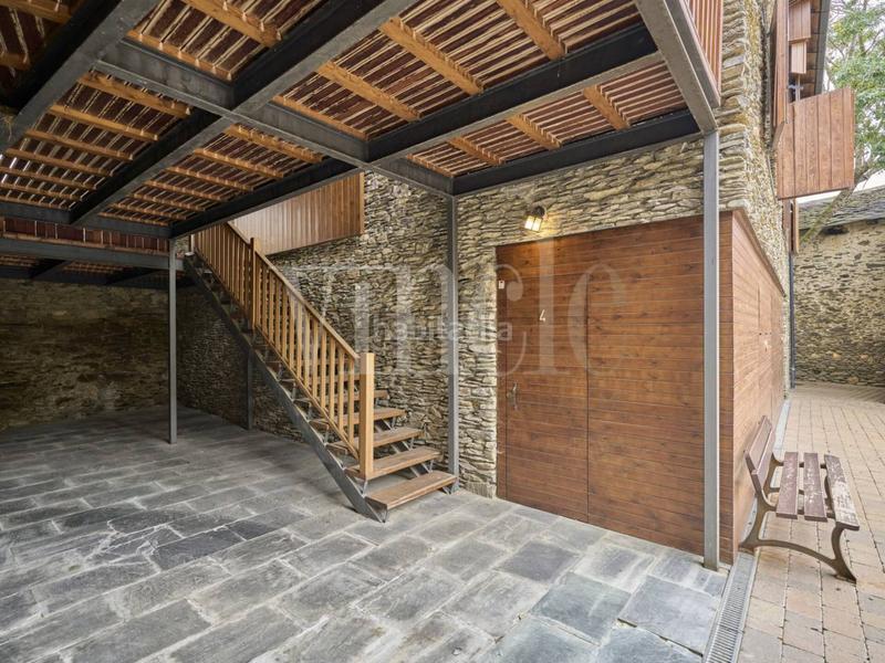 Foto c04b7285-ee05-4602-a79b-5758c7c48769. Casa adosada casa cantonera en venta en Bolvir