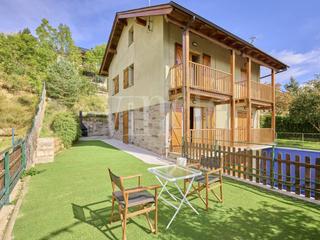 Maison jumelée  Route de poujals. Casa a tres vents en venta en osseja