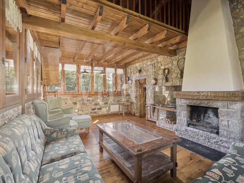 Foto a4128a6f-a008-48aa-9269-c03820bf6157. Casa amb calefacció piscina a Isòvol