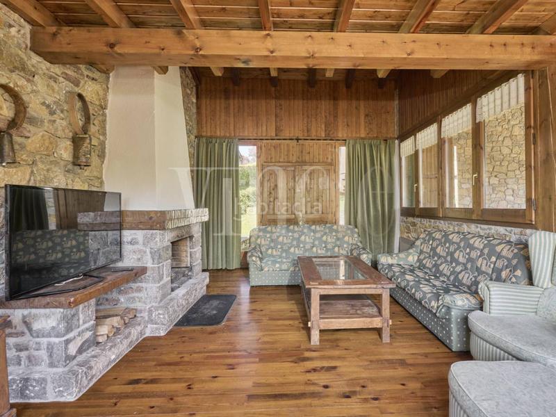 Foto e9369ca4-b44f-43e1-ba3f-e366f4ab83bb. Casa amb calefacció piscina a Isòvol