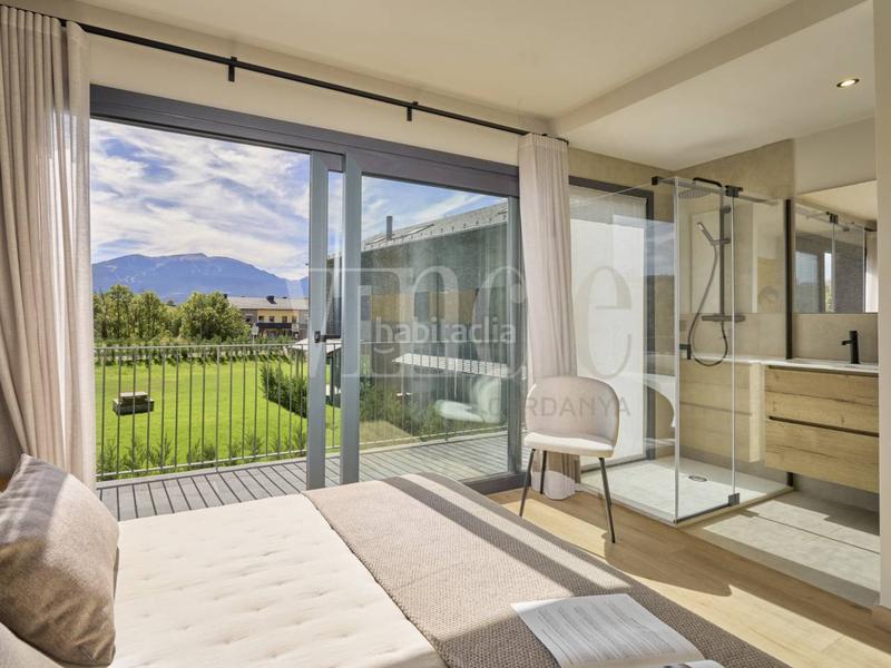 Foto 269da597-df0b-4a21-bd5c-98bfe8694d57. Reihenhaus mit parking pool in Bolvir