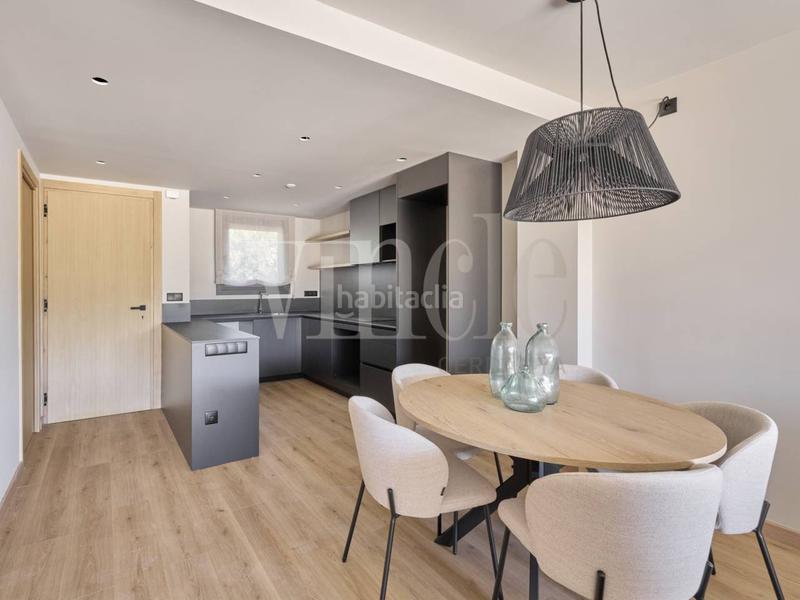 Foto 91021fc7-70cb-4db1-a8a6-14490632d0aa. Reihenhaus mit parking pool in Bolvir