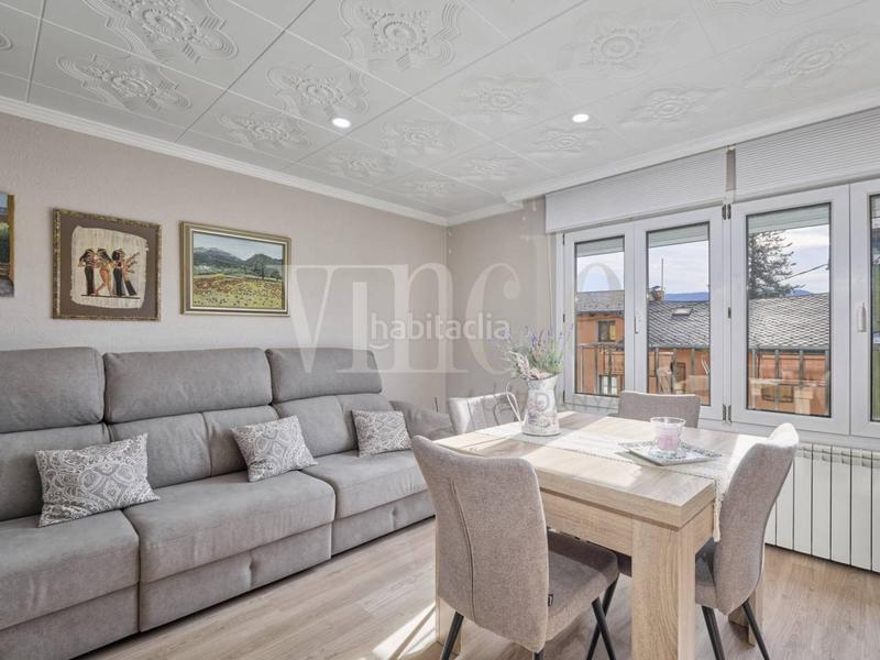 Foto 0e7a7801-6a43-4b64-a846-57f0bcba3834. Appartement mit heizung in Puigcerdà
