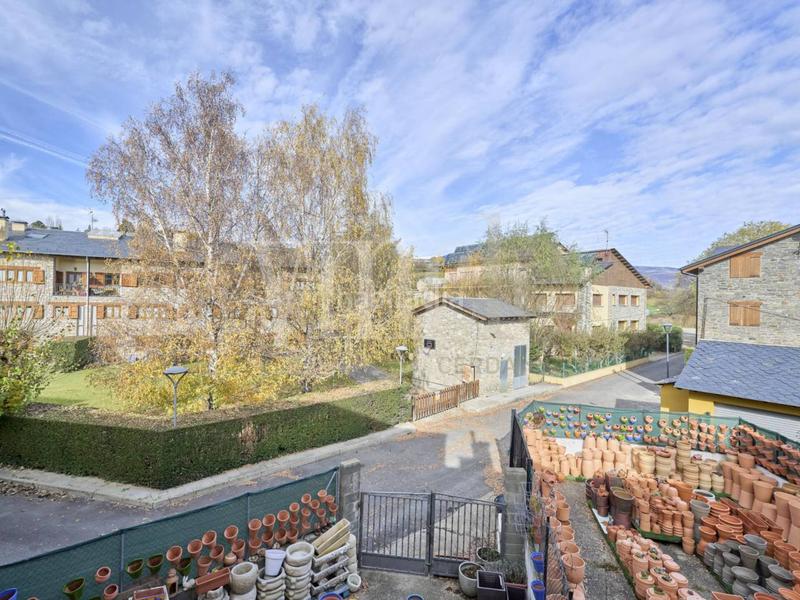 Foto bc9c356d-00f4-4899-8bf9-8f84e46384bb. Appartement mit heizung in Puigcerdà