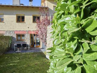 Reihenhaus  Hostal del sol. Casa adosada en venta en puigcerdà