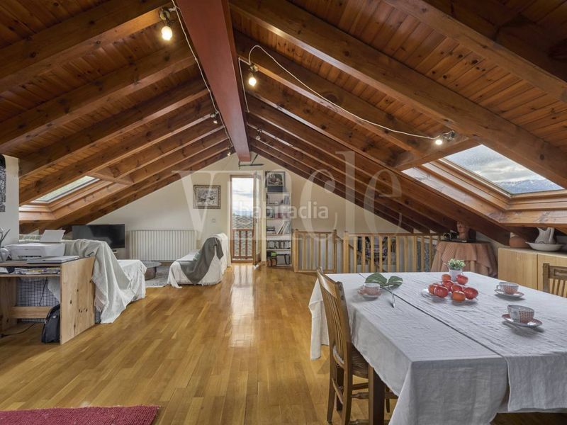 Foto 2c5a2966-eea2-48f2-b7f0-87ebcd4d14ae. Casa adosada casa en venta en vilallobent en Puigcerdà