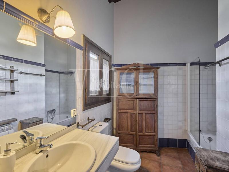 Foto 2d691d8f-ed74-4d10-a2a8-497d7cc82324. Reihenhaus mit heizung parking in Fontanals de Cerdanya