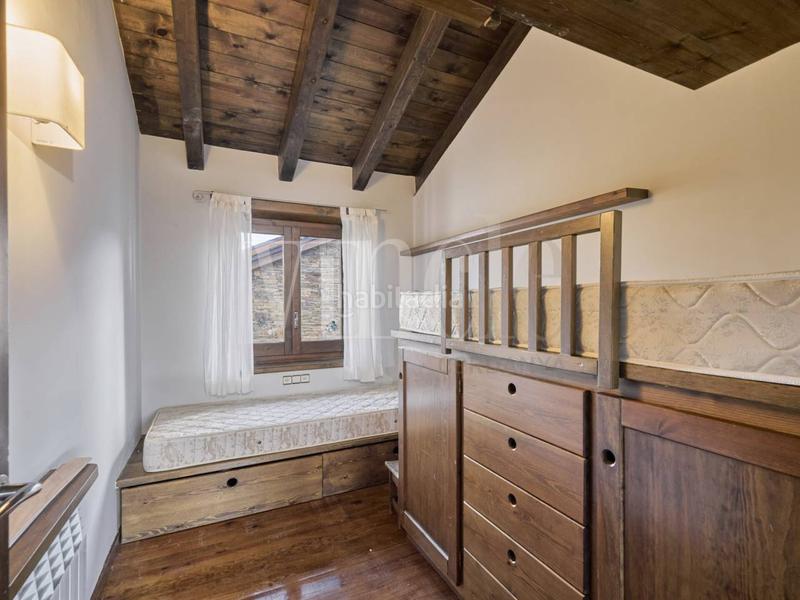 Foto 619d0b10-ceba-4e96-80bc-358c3143c26b. Reihenhaus mit heizung parking in Fontanals de Cerdanya