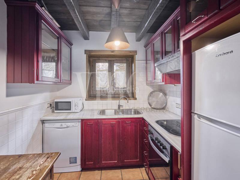 Foto e0c7aec8-5f49-4d99-be71-f8e29c288ee5. Reihenhaus mit heizung parking in Fontanals de Cerdanya