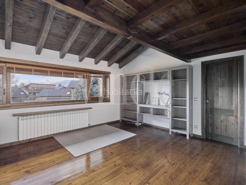 Foto f7067704-30bb-49aa-840f-2cc1334131cc. Reihenhaus mit heizung parking in Fontanals de Cerdanya