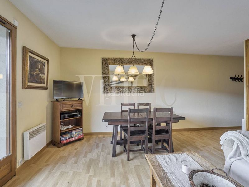 Foto 0f1057c8-6a63-4c85-93b6-b75e146642f3. Piso planta baja en venta en Palau de Cerdanya