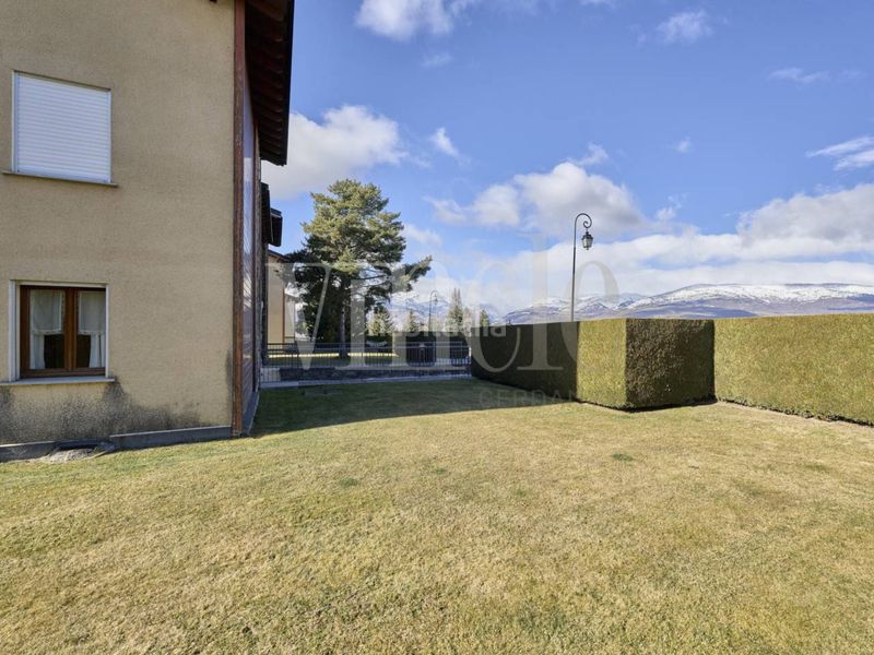 Foto 3fe6fede-1114-41ab-a7a4-3b7296d95cc9. Piso planta baja en venta en Palau de Cerdanya