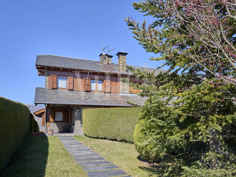 Foto 6384d8f5-3412-421d-a6b8-f437da20f563. Casa amb calefacció aparcament a Prats i Sansor