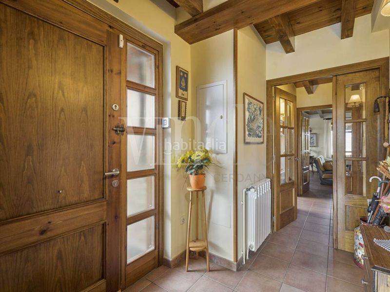 Foto b883090e-075c-4a06-80a3-92dbd4231887. Casa amb calefacció aparcament a Prats i Sansor
