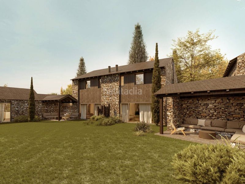 Foto c0c4190f-f8e4-4412-a9c7-476f36ce7a0d. Casa amb calefacció aparcament a Alp