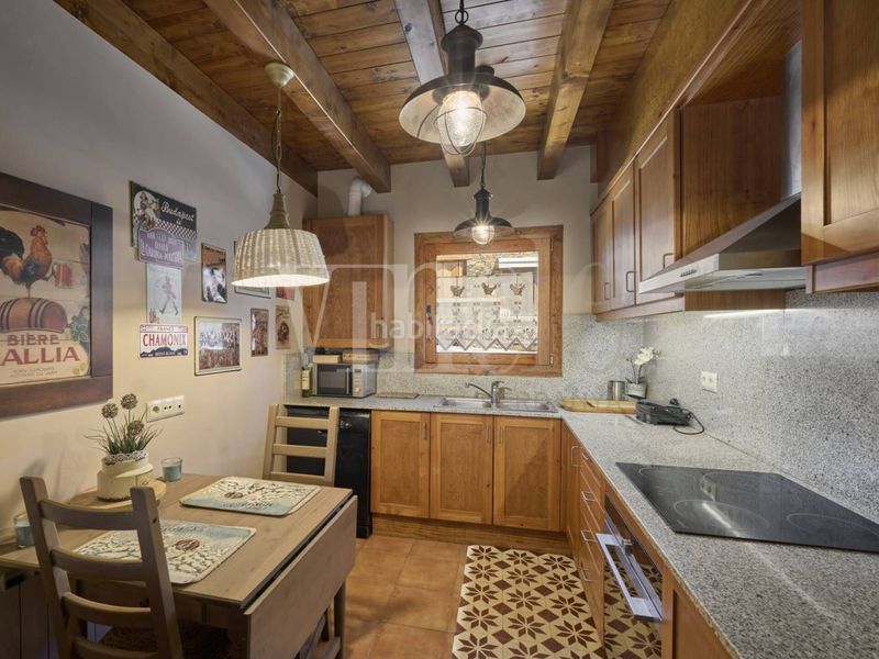 Foto f51f6f70-8405-419c-a9ef-9300d37195d6. Casa adossada amb calefacció aparcament a Isòvol