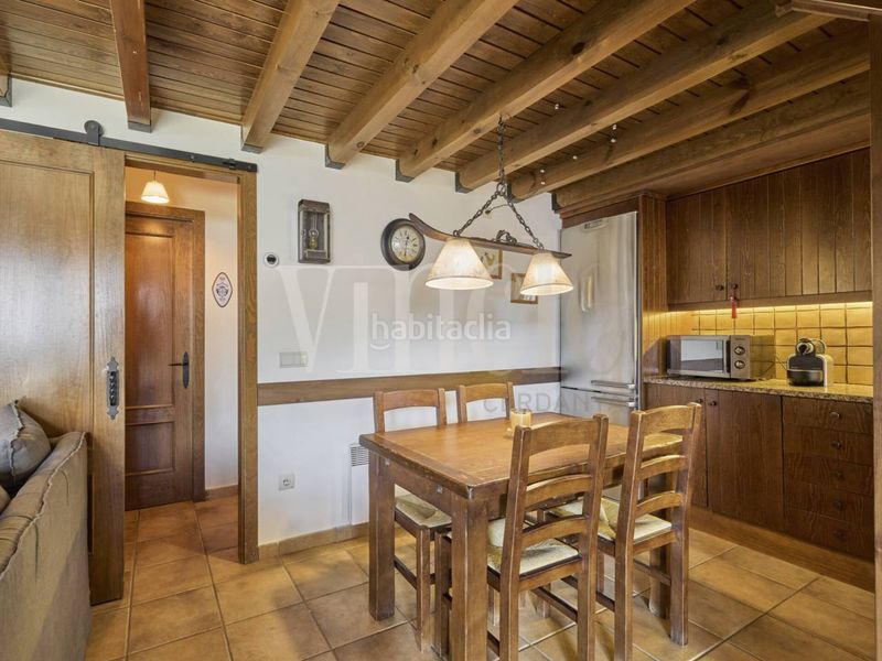 Foto 43090569-1980-41cf-83a7-4ce3e6d962db. House with heating parking in Bellver de Cerdanya