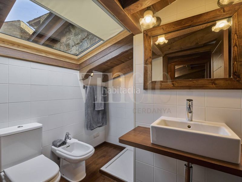 Foto aad5f5a3-de1e-4977-814d-e854927ca120. House with heating parking in Bellver de Cerdanya