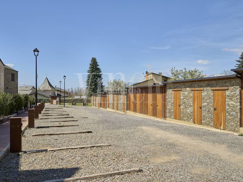 Foto 1876ee72-6e82-487e-af4d-76f2587462f4. Dúplex  en venta en Osseja