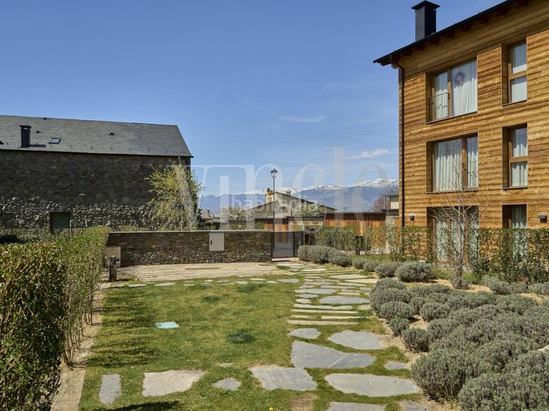 Foto 832d5bad-9c9d-470b-8c9d-cb3d52c2bff8. Dúplex  en venta en Osseja