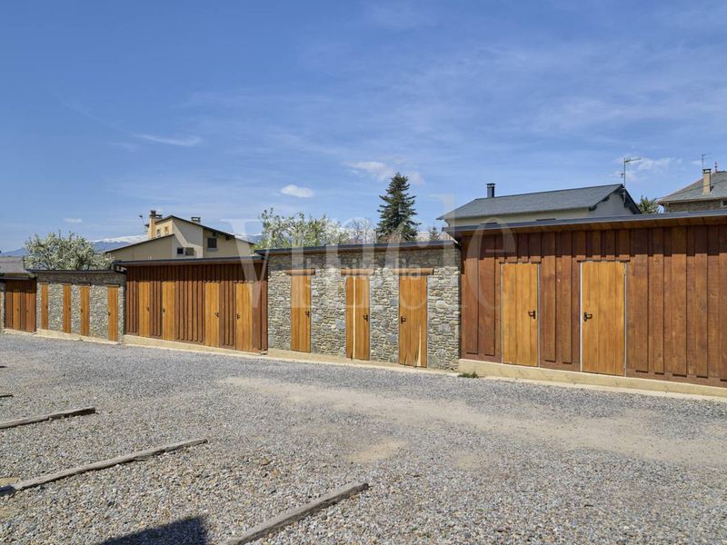 Foto 88eb1d16-cc1a-4ad2-adf1-0b04ab07cf03. Dúplex  en venta en Osseja