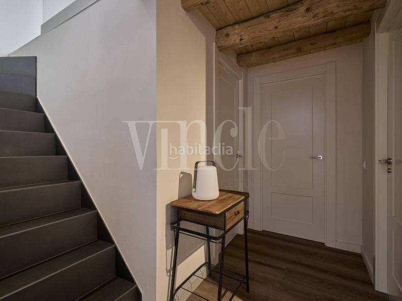 Foto 903d3fa7-452f-40b7-ba87-ea6679423021. Dúplex  en venta en Osseja