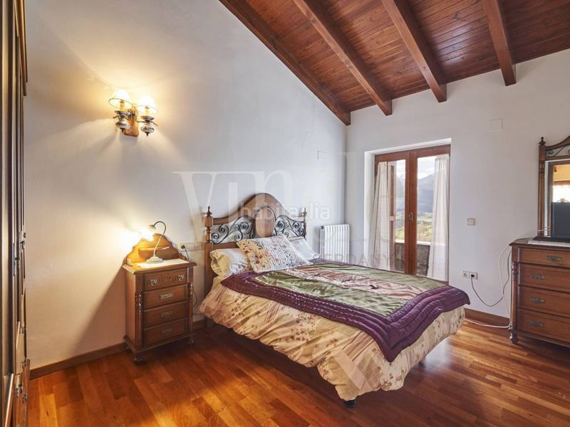 Foto 76743145-474d-4981-9079-7b0b2fa7d0d3. Casa amb calefacció aparcament a Prullans