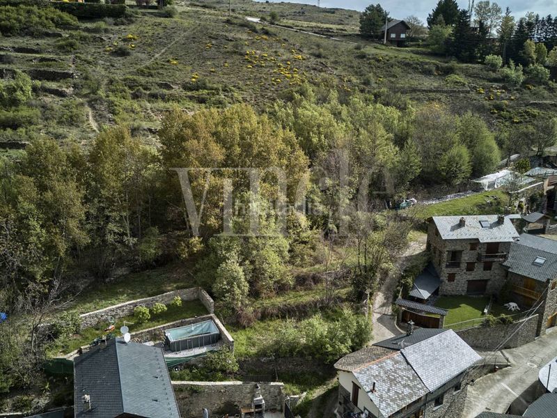 Foto c517317c-3226-4bb4-be93-24857ea5d3ae. Terreny residencial a Ger