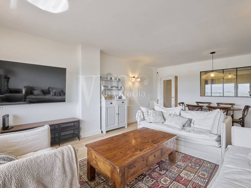 Foto c154eddf-fb2d-4a4c-9972-9b135080ff87. Apartament amb calefacció aparcament piscina a Puigcerdà