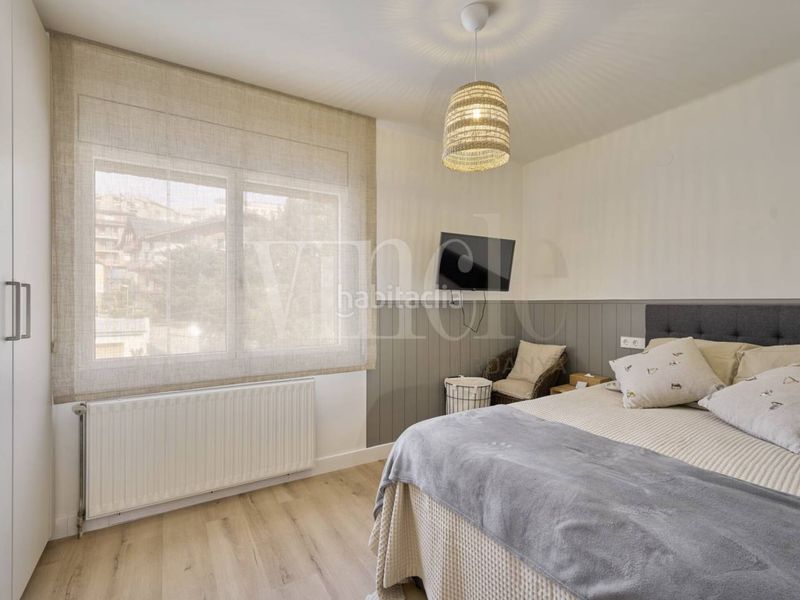 Foto f3e73aee-84cf-40ec-afe5-6340120877ca. Apartament amb calefacció aparcament piscina a Puigcerdà