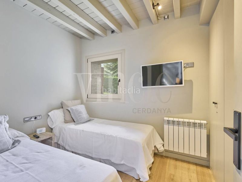 Foto 58598dd3-d372-4811-bca0-c19c7b22a2e4. Casa amb calefacció aparcament a Das