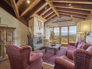 Dúplex  Camino de mas d´amoretes. Dúplex en venta en puigcerdà