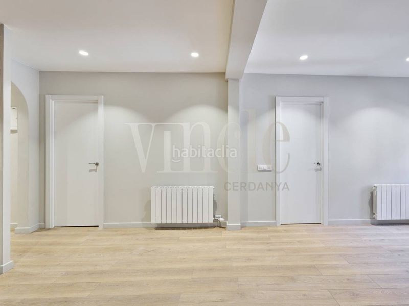 Foto 189db4ee-c7bc-46f3-bc3a-d70f1e1d2b19. Apartament amb calefacció a Puigcerdà