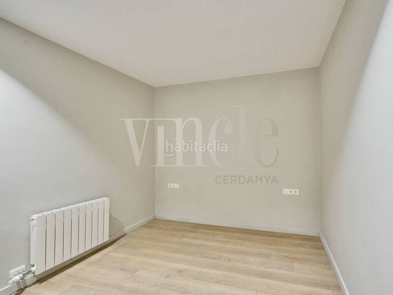 Foto 4911b874-2ef6-4f0a-8bd2-ae3d82d36992. Apartament amb calefacció a Puigcerdà