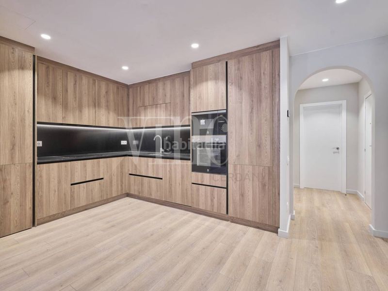 Foto c64df585-a1ec-44e7-9f34-36b77cc64eae. Apartament amb calefacció a Puigcerdà