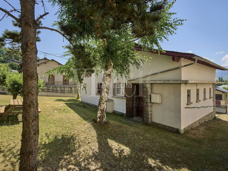 Foto 267a4dd2-64c0-4172-9585-5db7b0e7cc3b. Casa amb calefacció aparcament a Estavar