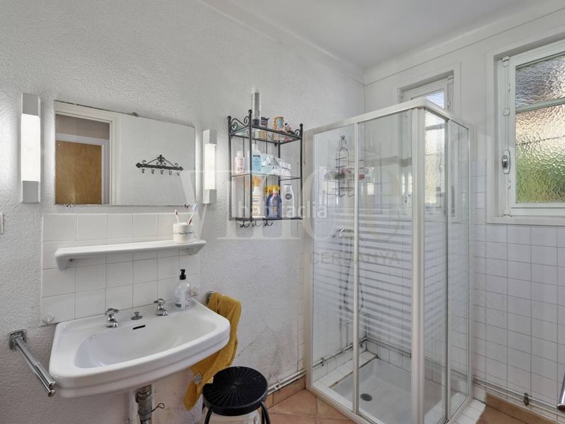 Foto 9555a405-665d-462a-9557-d9758da50dc0. Casa amb calefacció aparcament a Estavar