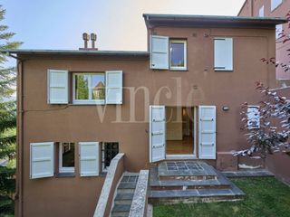 Affitto Casa a schiera  Calle ciutadella. Casa adosada en alquiler en alp
