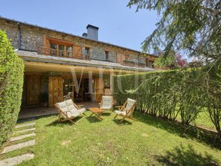 Maison jumelée  Calle camp de lareny. Casa en venta en bolvir