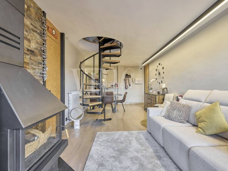 Foto 0d297b01-b128-4e36-b20f-f2943fbca690. Dúplex  en venta en Puigcerdà