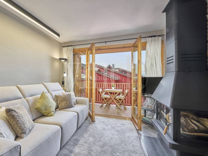 Foto 6442176c-b9a4-4c87-920f-cda83513d235. Dúplex  en venta en Puigcerdà