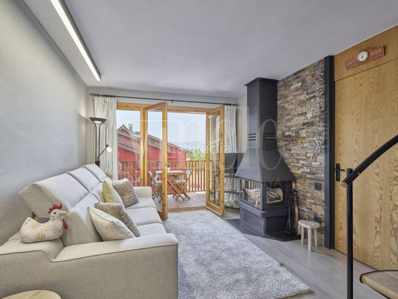 Foto a2a11222-0aec-4f89-bd7f-eee7e1a47fd8. Dúplex  en venta en Puigcerdà