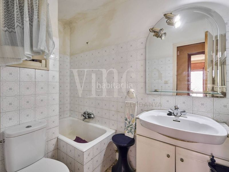 Foto 1e344dae-a02e-4b74-b913-8165b6afdbcc. Apartament amb calefacció a Puigcerdà