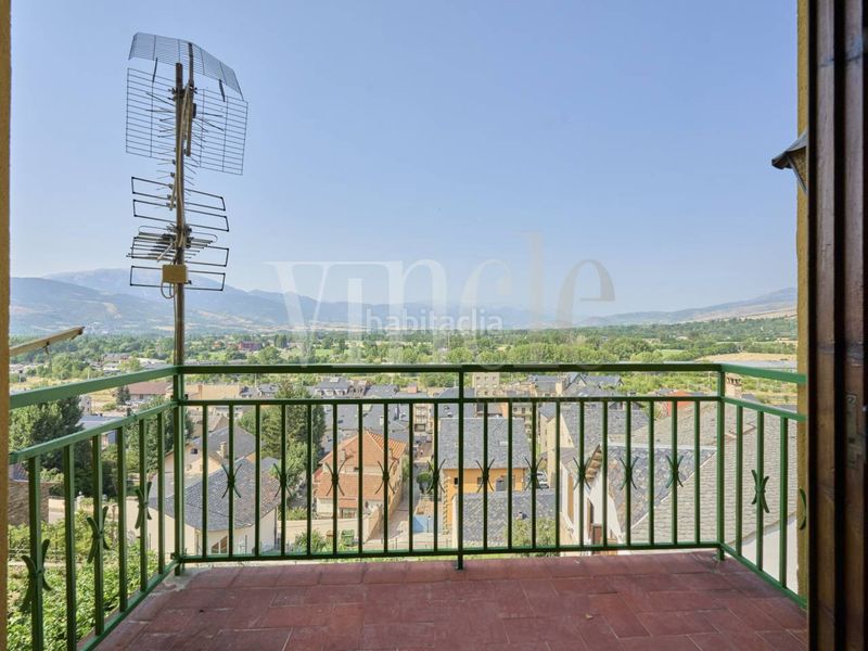 Foto a5a78f53-2f44-477d-8a6e-c3fe7554c929. Apartament amb calefacció a Puigcerdà