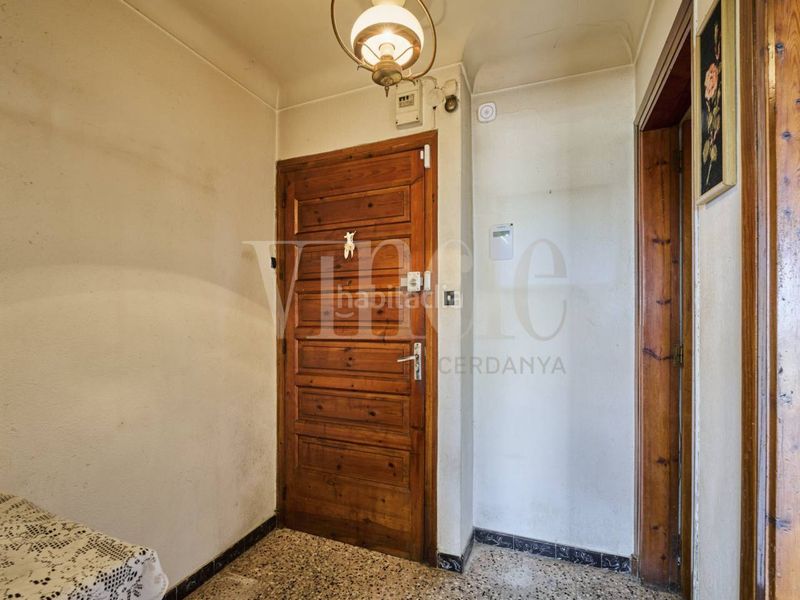 Foto e82a7eb0-60af-47ee-a07c-4202996d5085. Apartament amb calefacció a Puigcerdà
