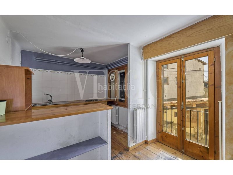 Foto b943f8b0-70fa-461e-a7bb-ea47032fd7ef. Edificio in Lles de Cerdanya