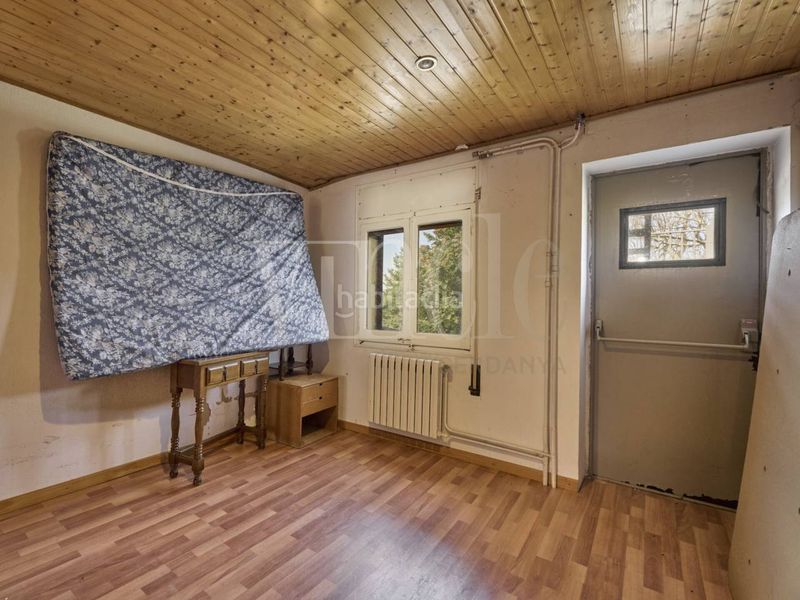 Foto ff9d3737-986b-44d0-98f3-a74b7bc61e40. Edificio in Lles de Cerdanya
